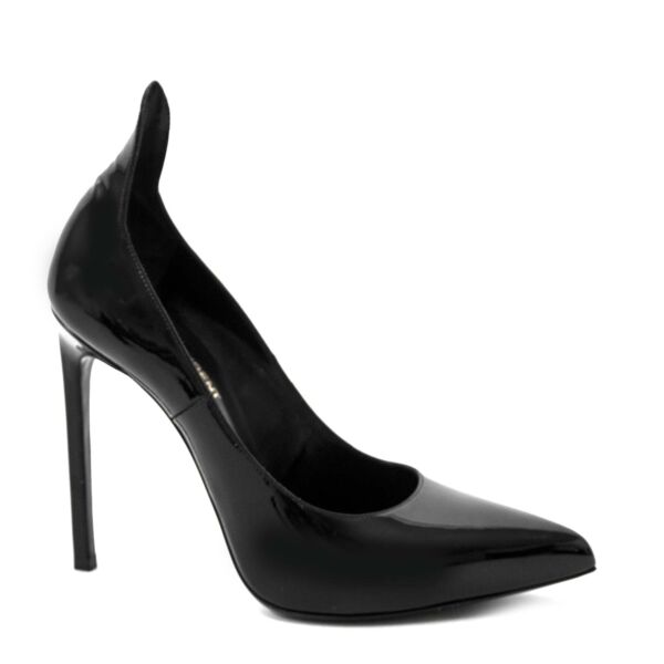 Saint Laurent Black Patent Leather Thorn Pumps for sale online at Labellov