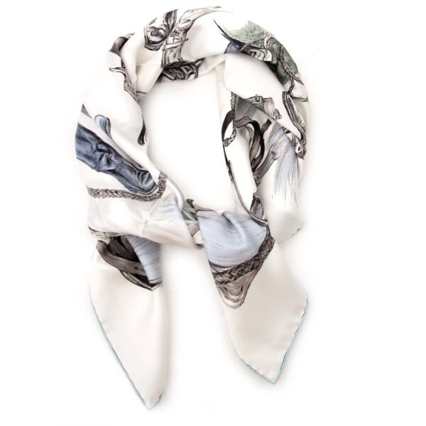 Koop Hermes Carre Silk Scarf A propos De Bottes bij labellov aan een goede prijs