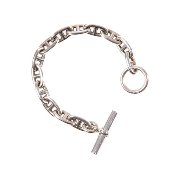 hermes chain d'ancre silver bracelet,Vintage Hermes Chain D'Ancre Bracelet Silver. Shop safe online with Labellov. Vind 100% authentieke tweedehands Hermes handtassen & accessoires. Découvrez les articles Hermès d'occasion authenticité garantie.