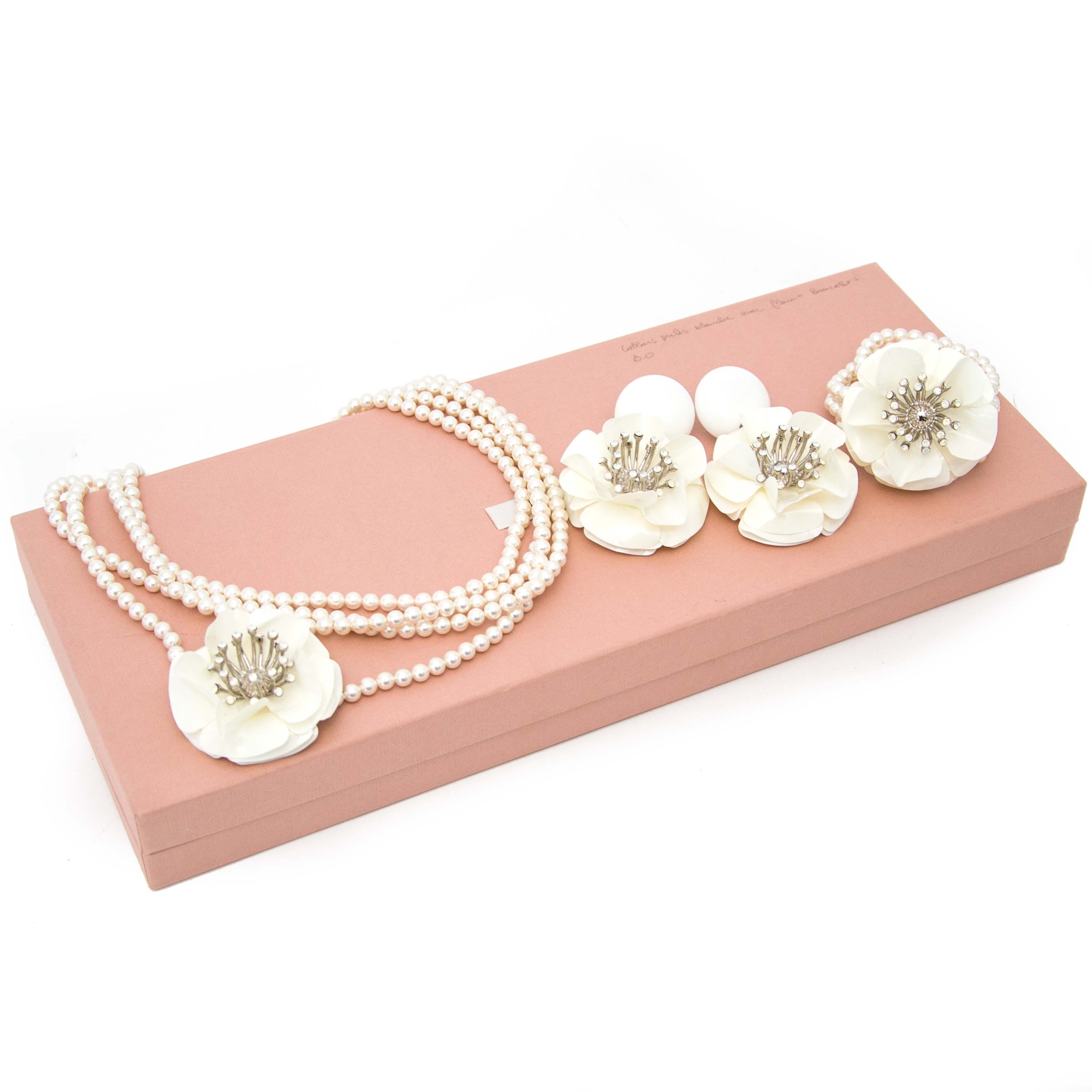 dior-jewellery-flower-set--