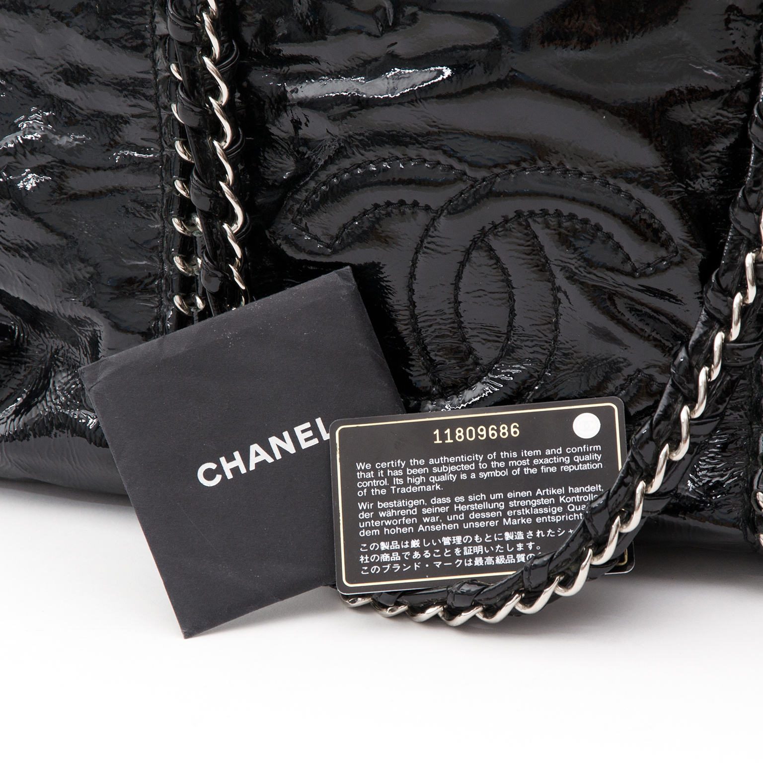 Chanel Patent Luxe Ligne Tote Bag ○ Labellov ○ Buy and