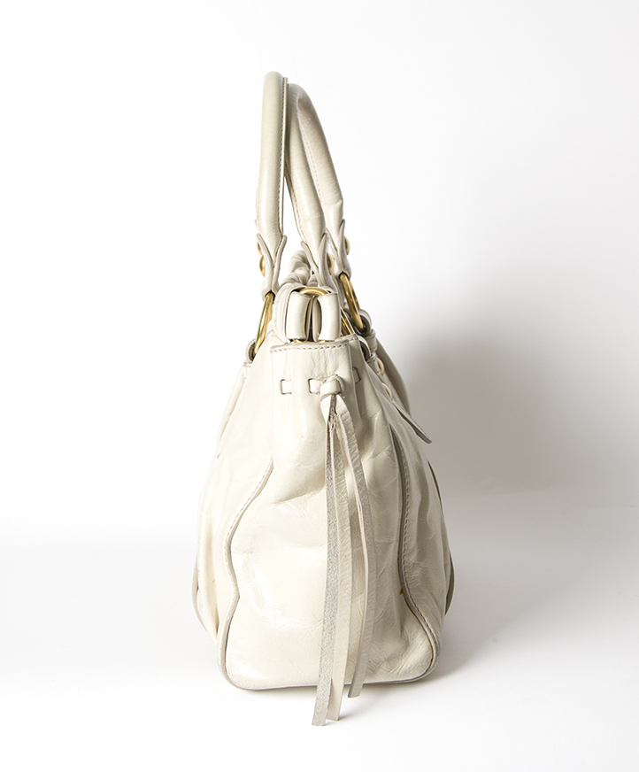 バッグ miumiu vitello lux ribbon 2way bag white Miu Miu White Vitello Lux Gathered Leather Tote Bag