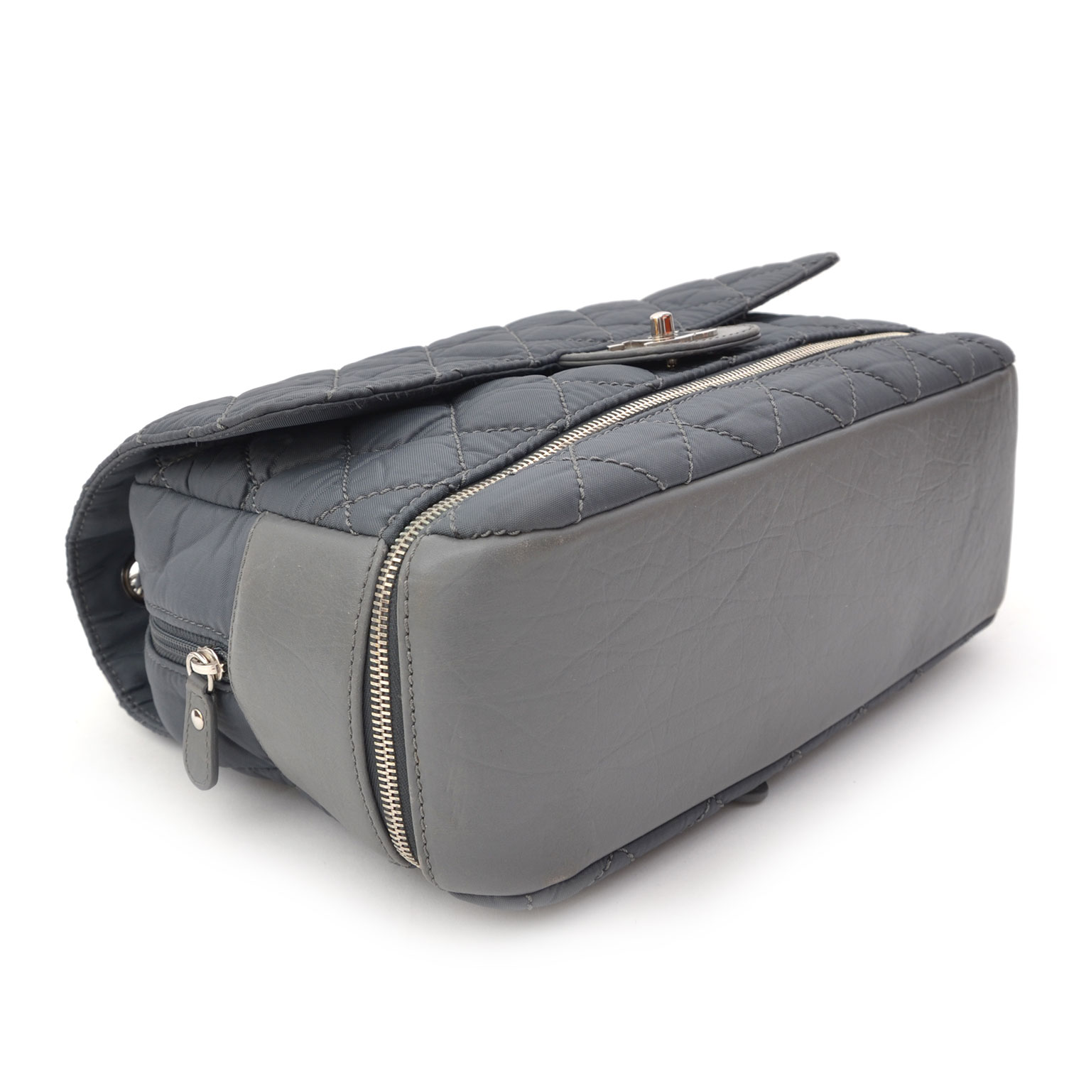 Chanel Nylon Zipper Quilted Flap Bag Grey ○ Labellov ○ Buy