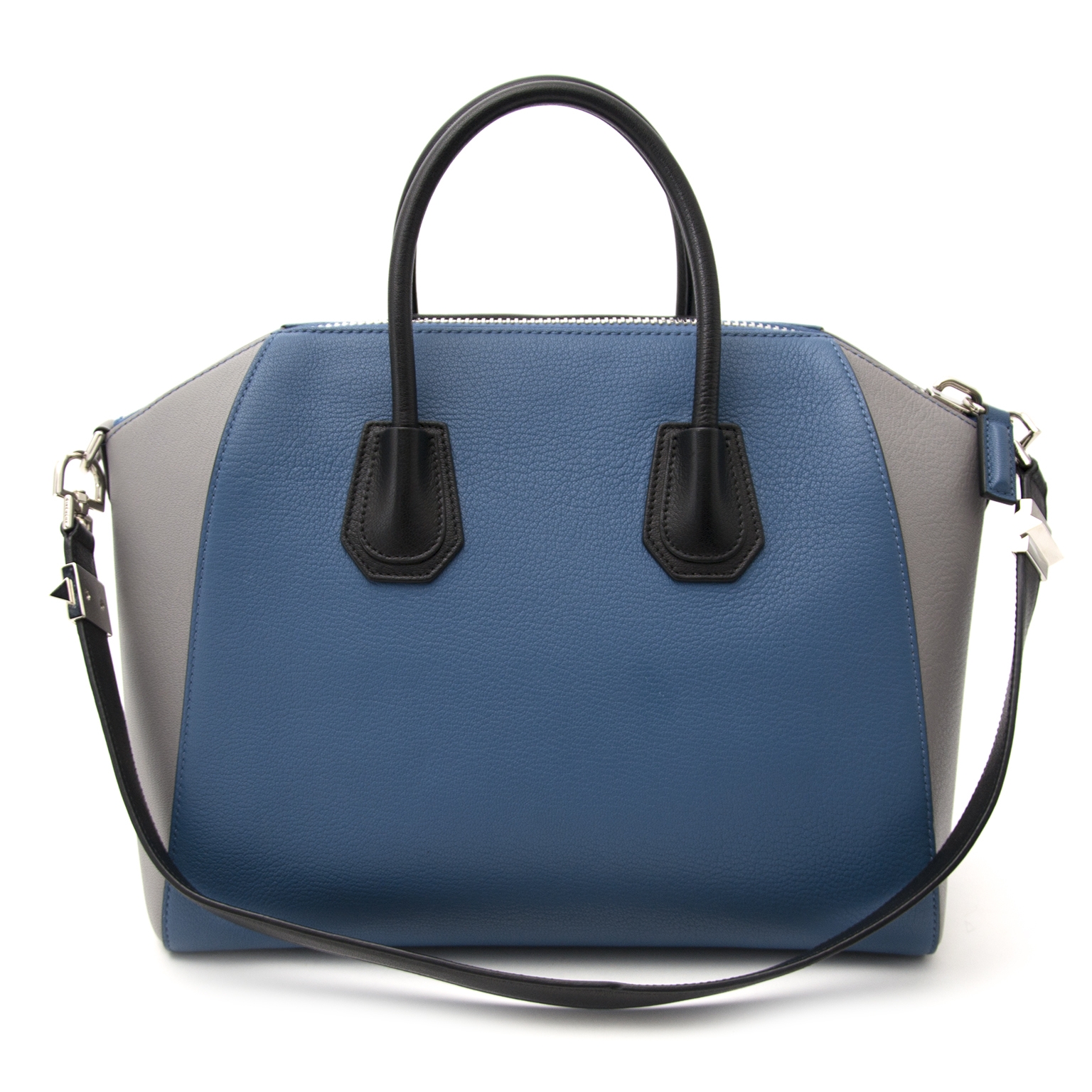 Givenchy Medium Antigona Bag Labellov Buy and Sell Authentic Luxury