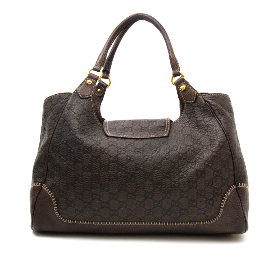 【関税&送料込】Gucci Caramel Leather Reversible Shopping Ba Gucci Brown Guccissima Leather New Pelham Bag ○ Labellov