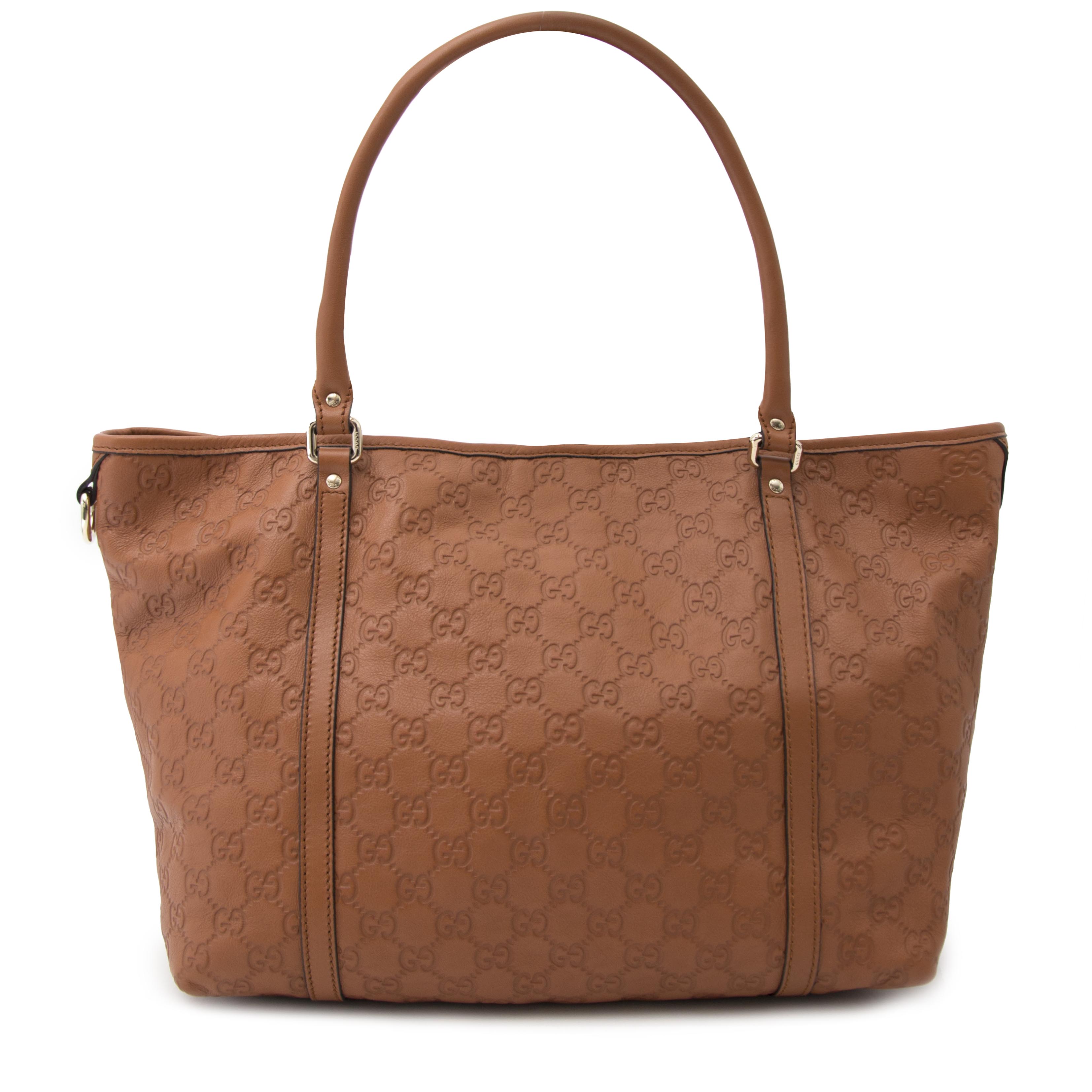 Shopper gucci store