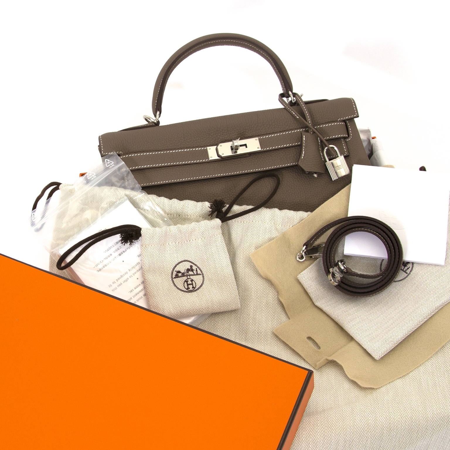 Taurillon Leather Vs Calf Purse