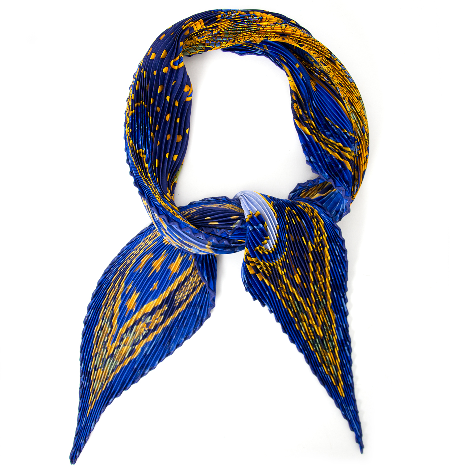 hermes-carre_-plisse_-gloria-