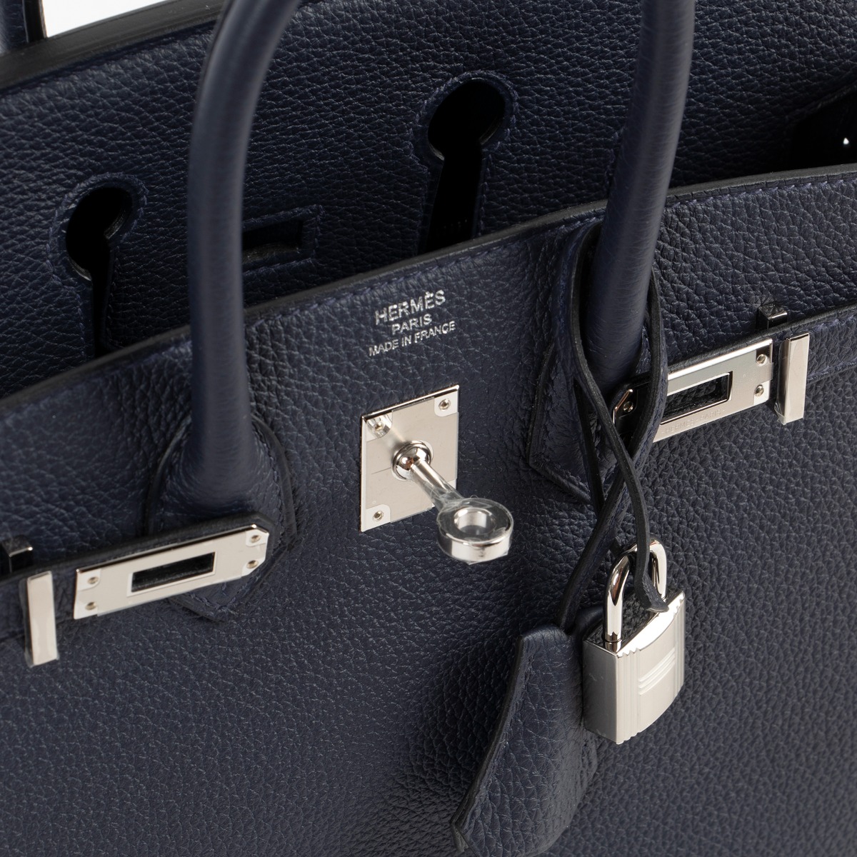 Birkin 25 Blue Nuit Colur in Togo Leather with palladium hardware. Hermès.  2019., Handbags and Accessories Online, Ecommerce Retail