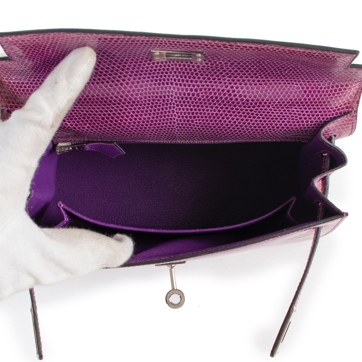 Hermès Kelly 35 Ultraviolet Bag PHW