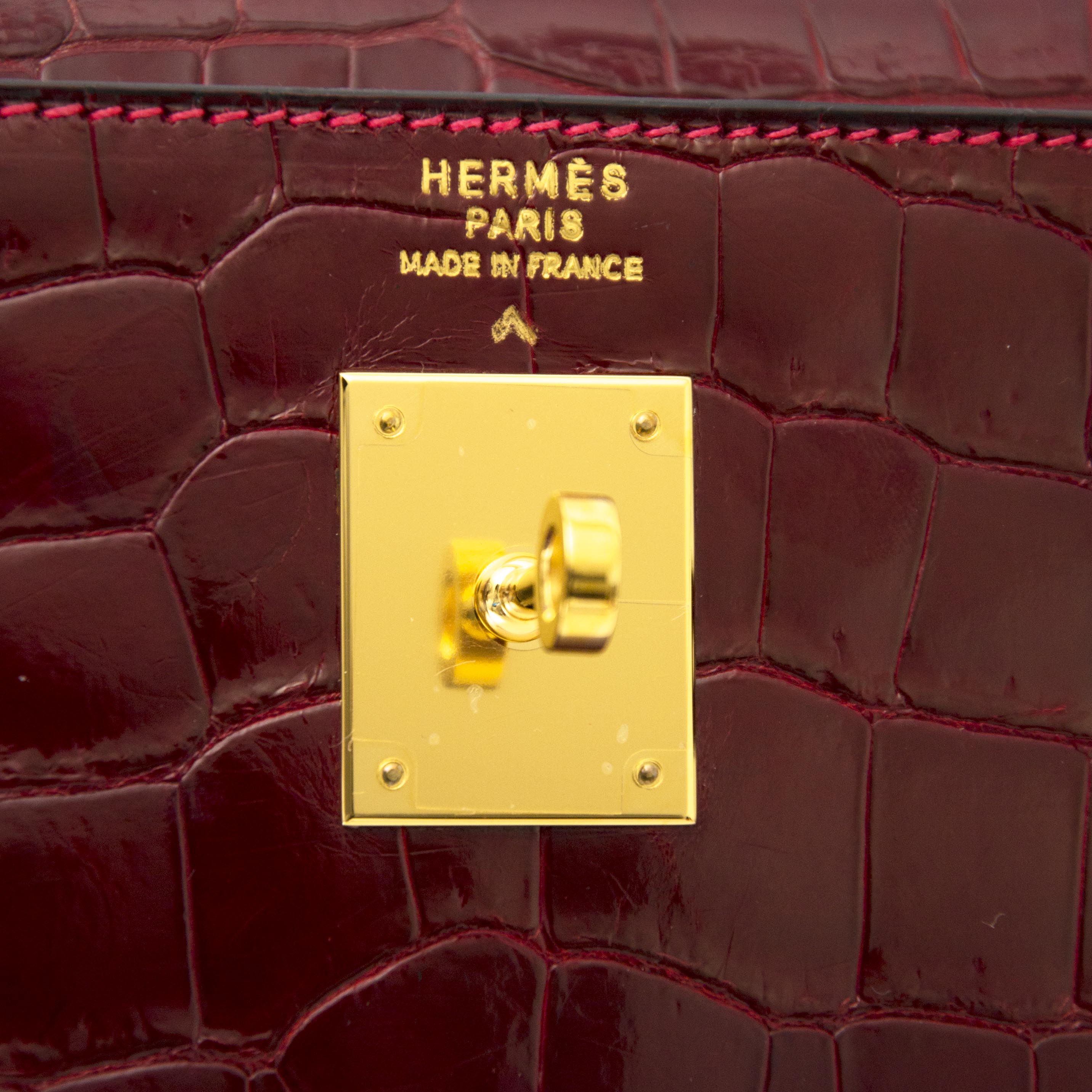 Hermès Kelly 35 Supple Alligator Sanguine Bag