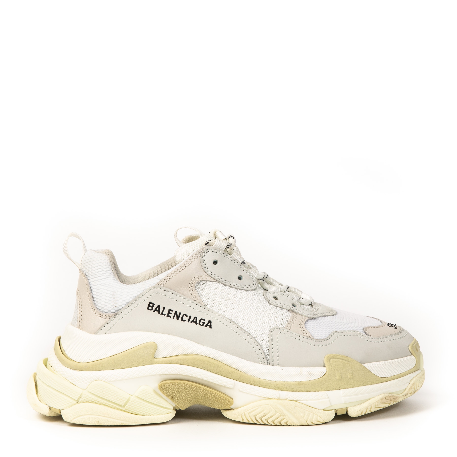 Balenciaga White Triple S Size 39 ○ Labellov ○ Buy and Luxury