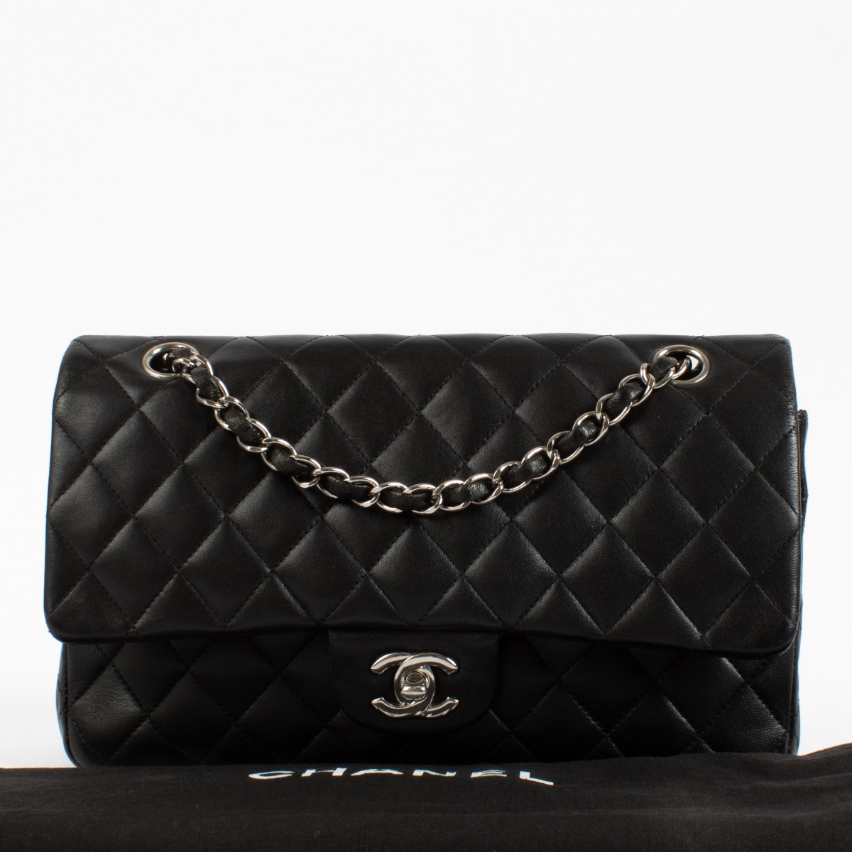 CHANELリボンブラック1ロール100m Chanel Black Medium Classic 11.12 Bag ○ Labellov ○ Buy and