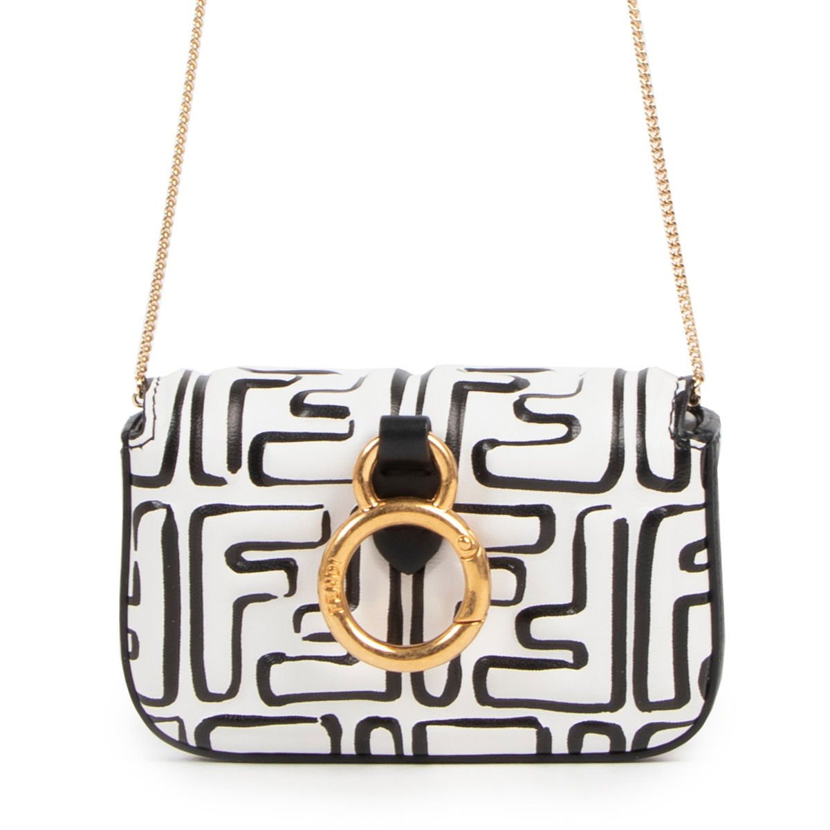 Fendi Black Crossbody ○ Labellov ○ Buy and Sell Authentic Fendi Black Crossbody ○ Labellov ○ Buy and Sell Authentic