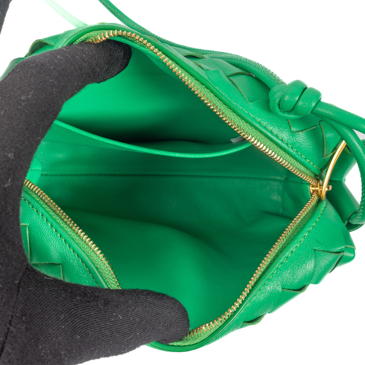 Bottega Veneta Parakeet Mini Loop Crossbody Bag ○ Labellov ○ Buy and Sell  Authentic Luxury
