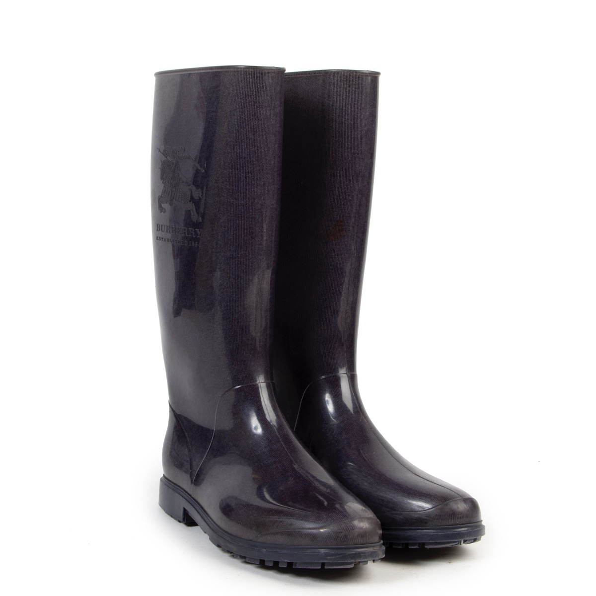 Burberry Navy Blue Rain Boots Size 40 Labellov Buy and Sell Authentic Luxury