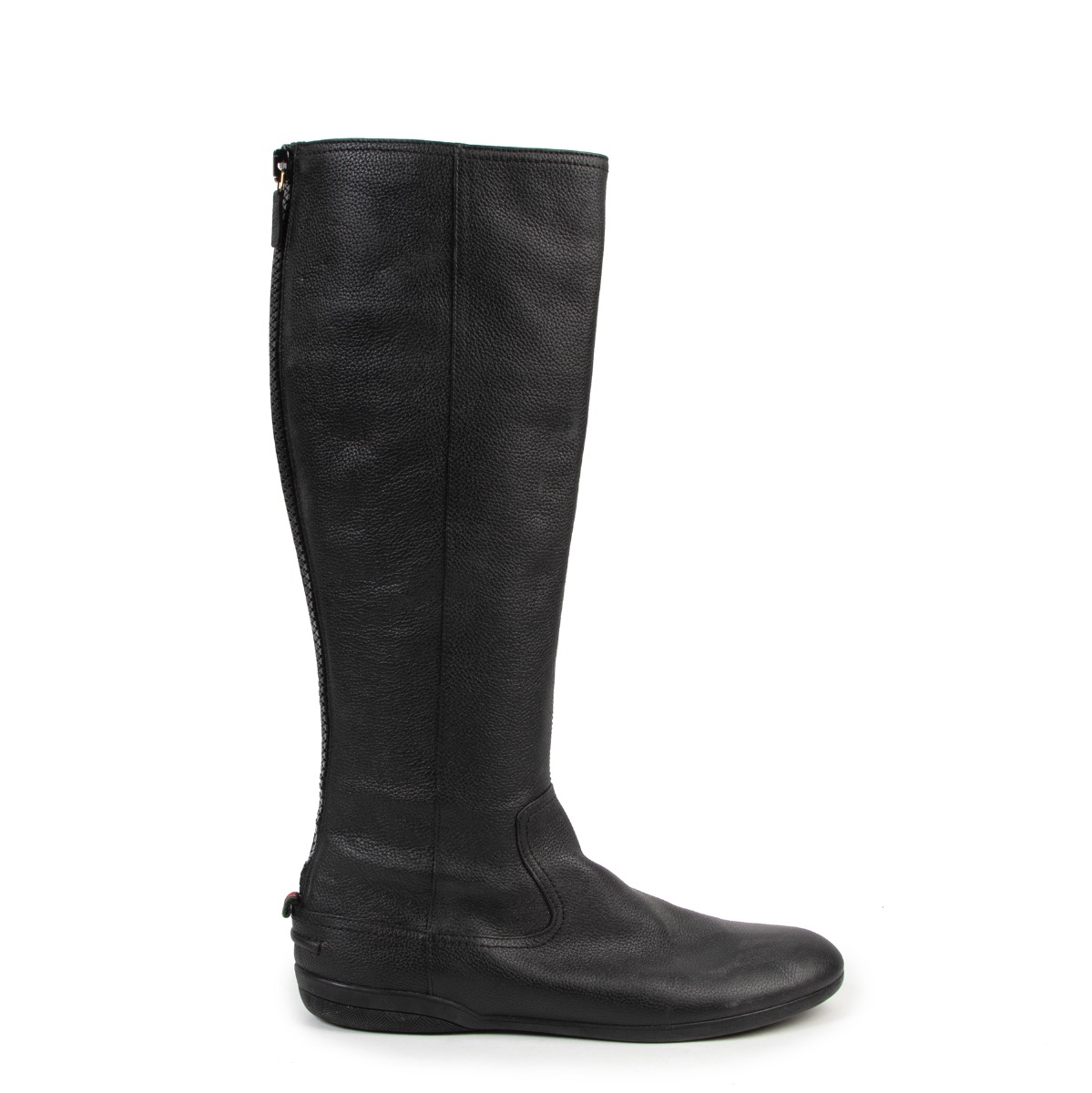 Gucci Black Flat Leather Boots - size 40 ○ Labellov ○ Buy