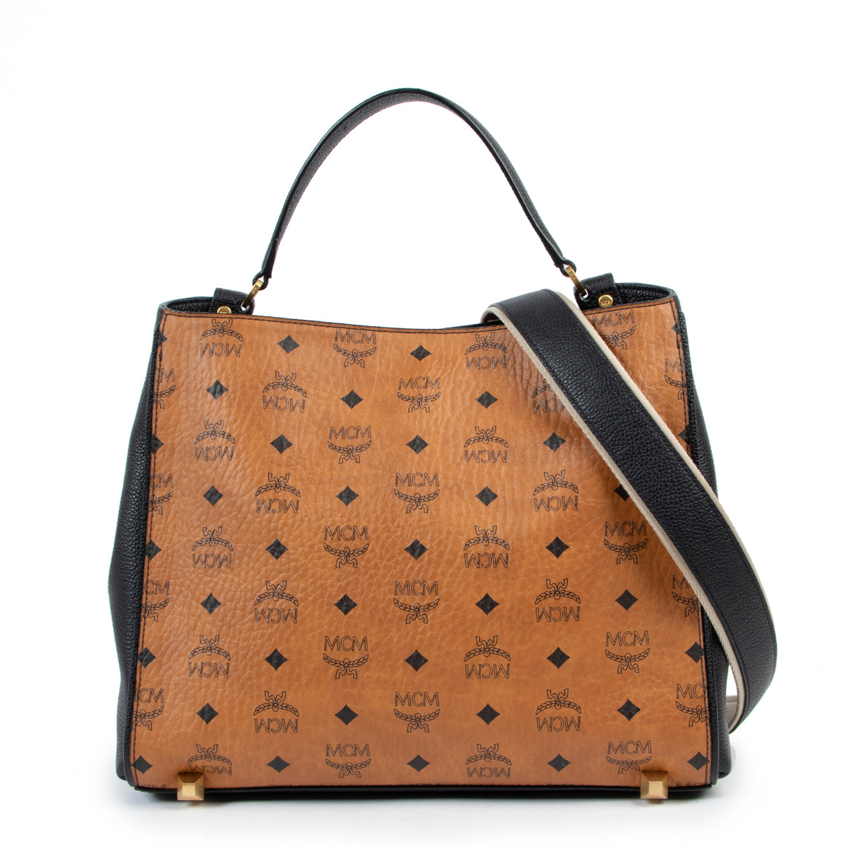 ll00457_mcm_cognac_leather_sho