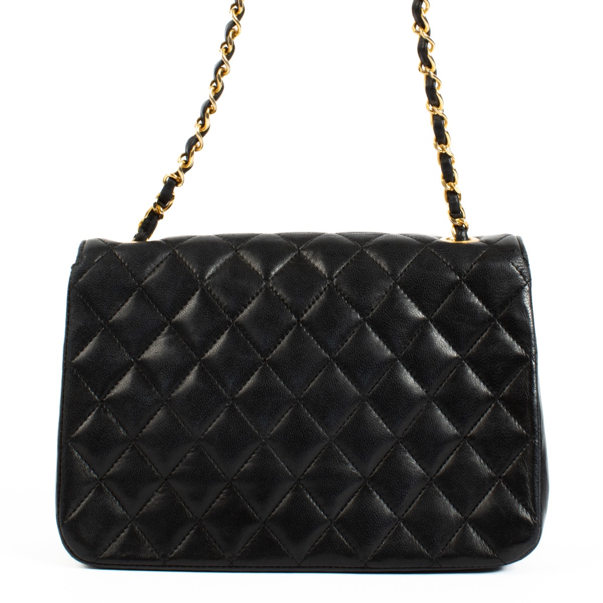 Chanel lambskin quilted shoulder bag black sales