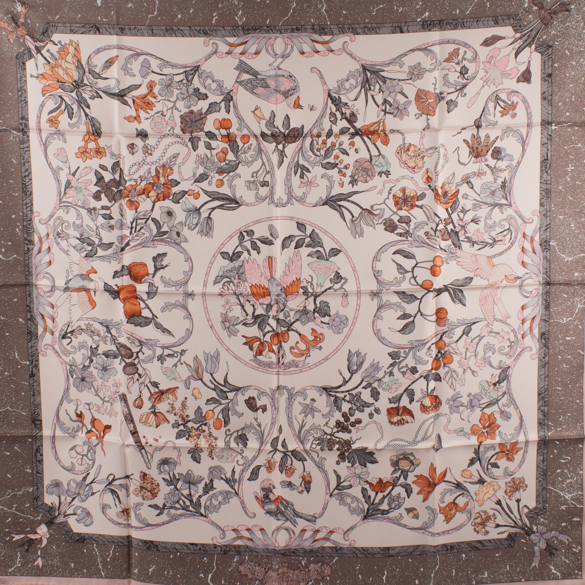 Hermès Multicolor Pierres D'orient et D'occident Silk Carré