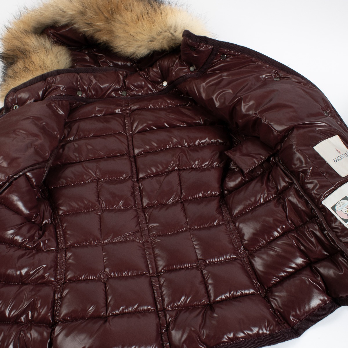 Moncler Burgundy Armoise Short Down Jacket - Size 0