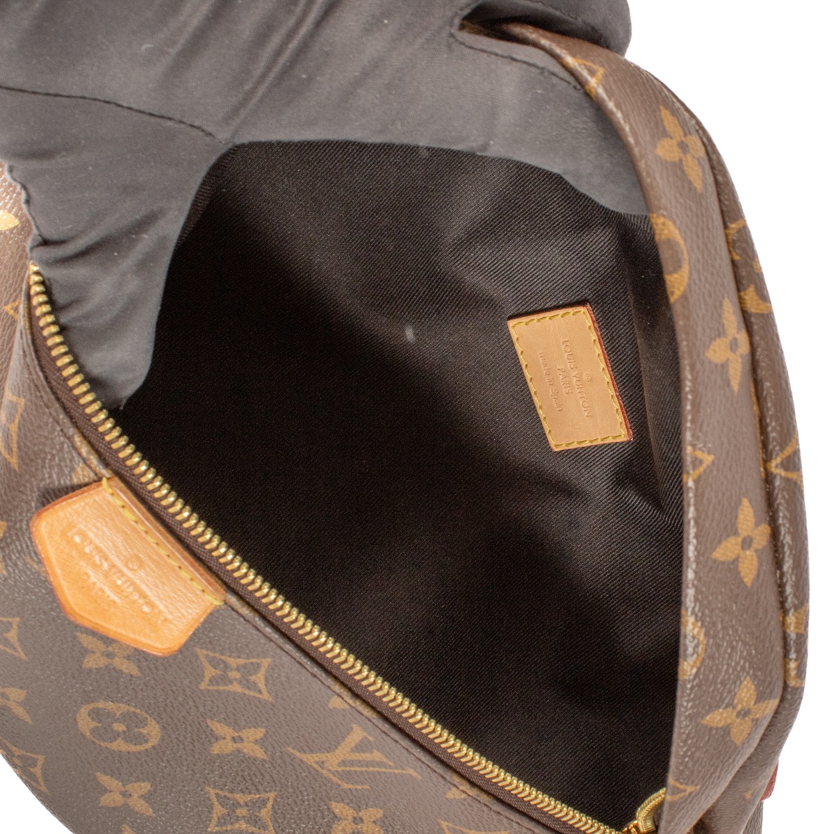 Louis Vuitton Monogram Canvas Bum Bag ○ Labellov ○ Buy and