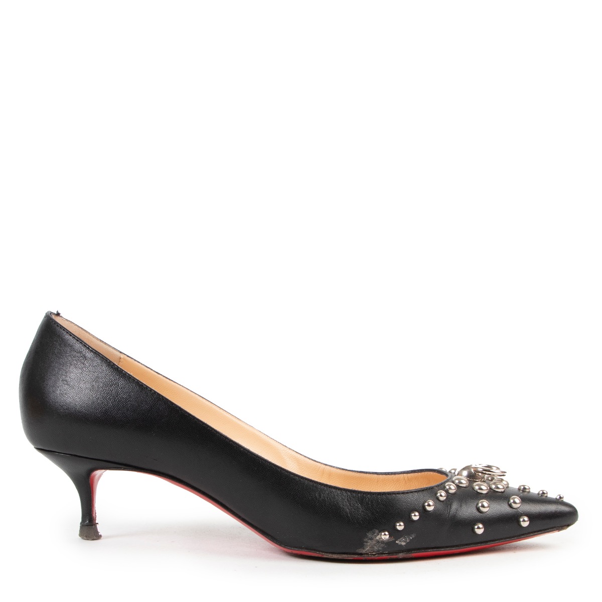 Low heel louboutin shop pumps