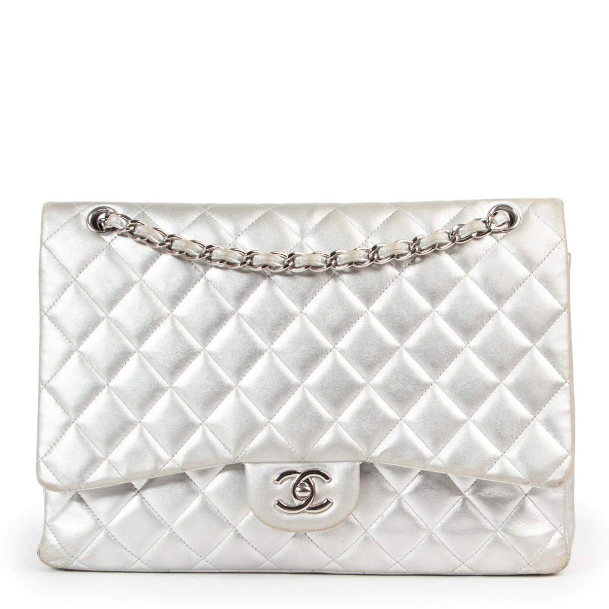 Chanel Silver Lambskin Maxi Classic Flap Bag ○ Labellov ○ Buy and Sell  Authentic Luxury