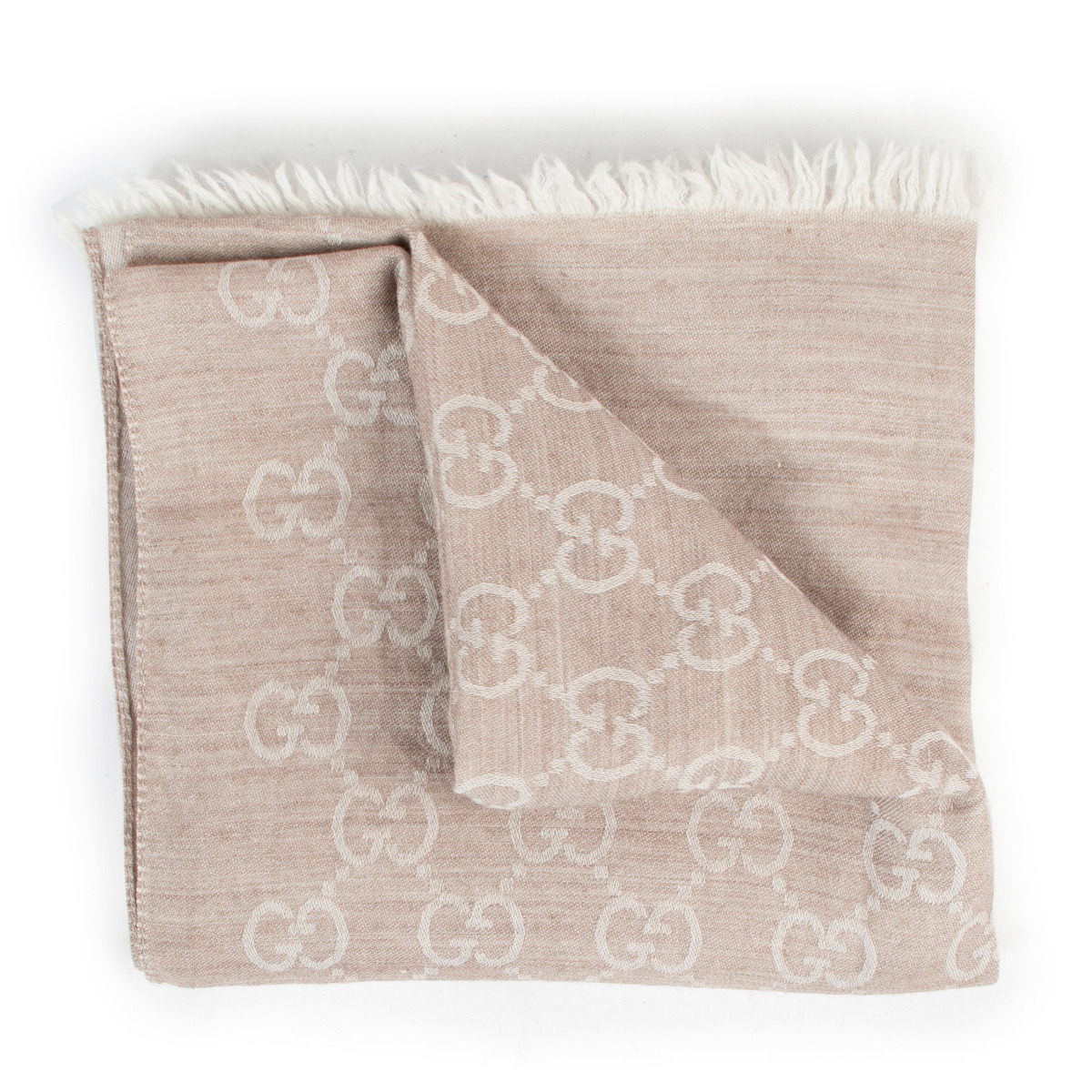 Gucci beige scarf 2025