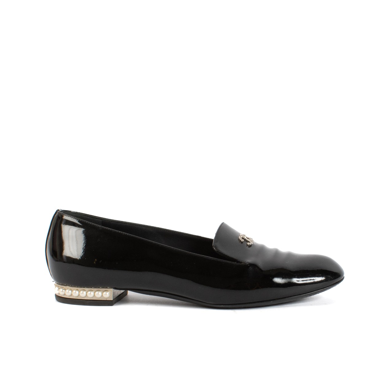 Chanel 16C Black Patent Leather Faux Pearl CC Loafers - Size