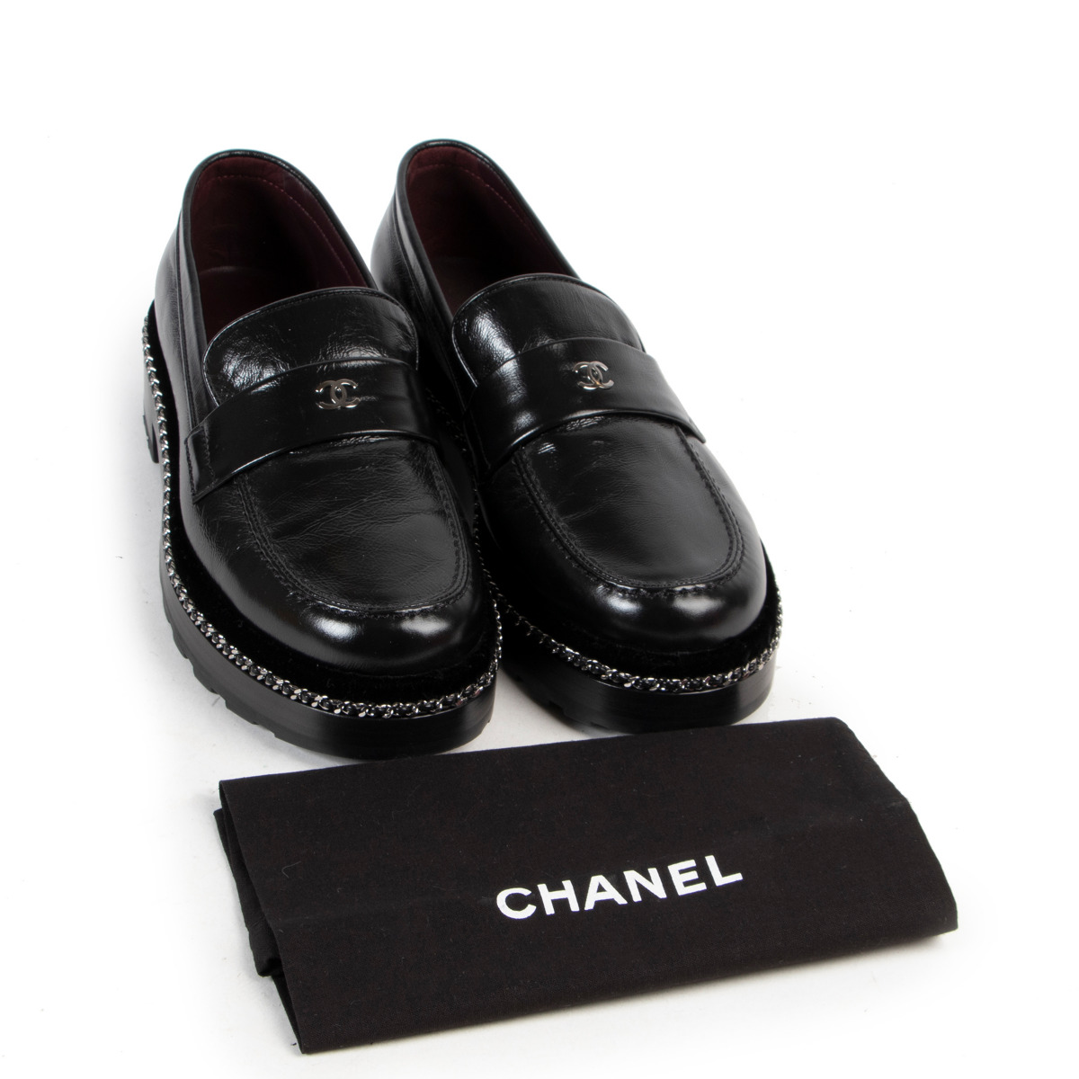 Chanel shop loafers black