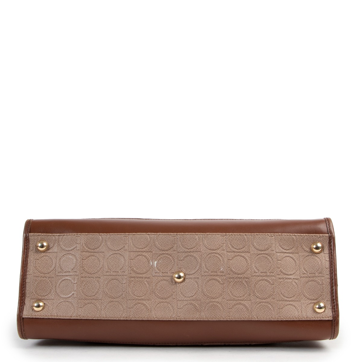 バッグ salvatore ferragamo gancino shoulder bag Salvatore Ferragamo Maxi Gancio Shoulder Bag New With Tags