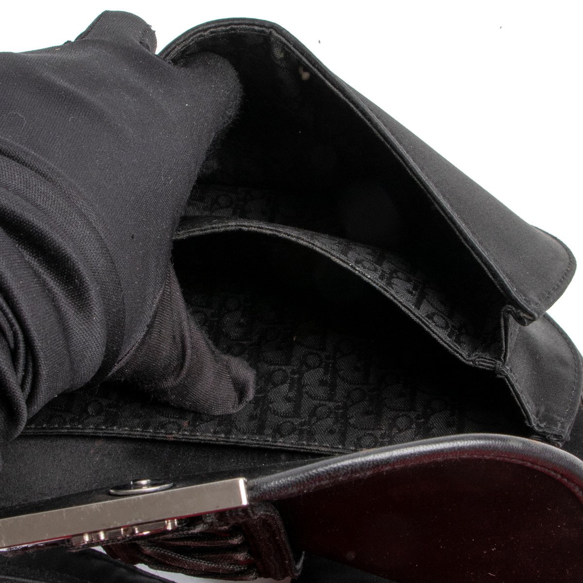 Christian Dior Black Shoulder Bag ○ Labellov ○ Buy and