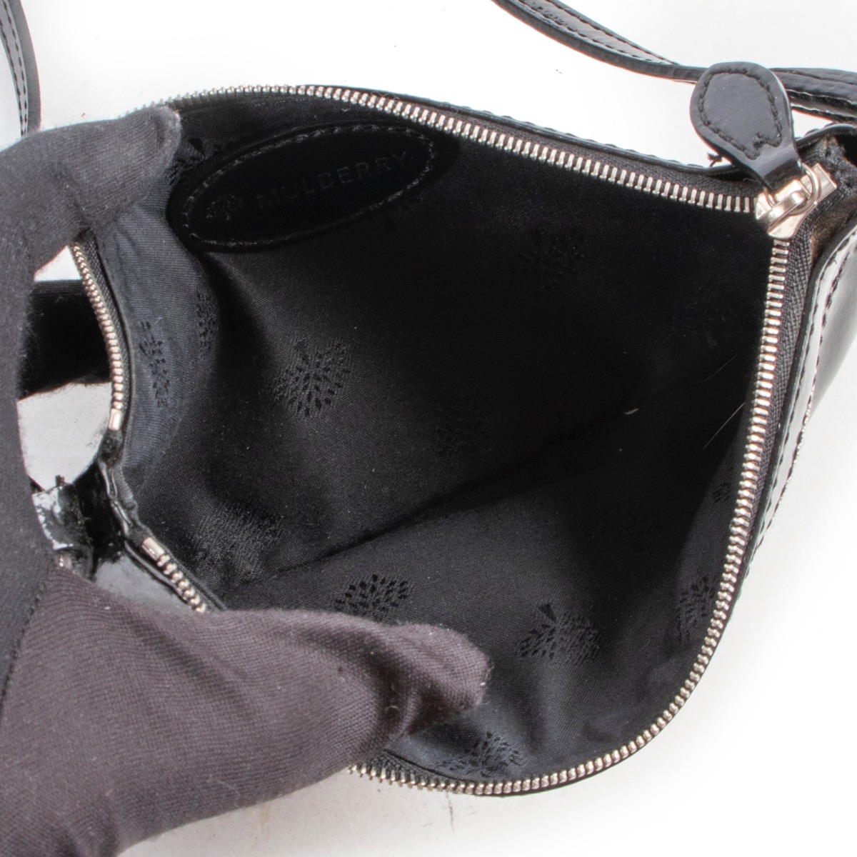 ll01129_mulberry_black_patent_