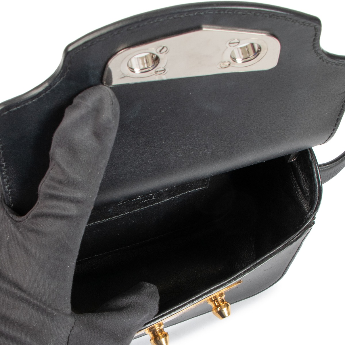 Balenciaga Neo Classic Mini Chain Bag ○ Labellov ○ Buy and
