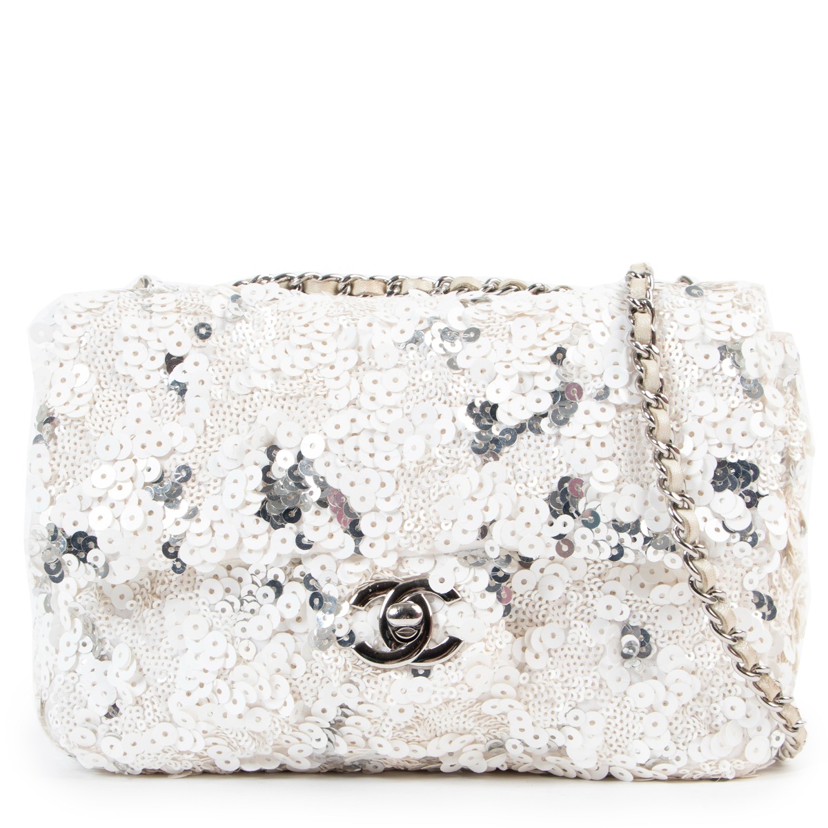 Chanel White Silver Sequin Mini Classic Flap Bag ○ Labellov ○ Buy and Sell  Authentic Luxury