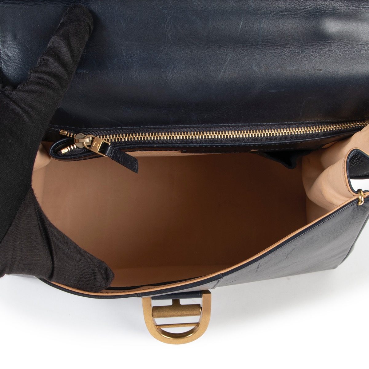 ll01950_delvaux_blue_leather_b