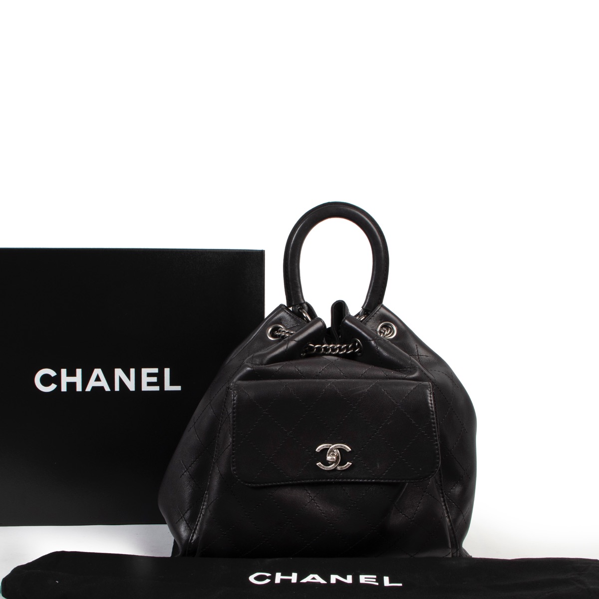 【ALL BLACKでおしゃれ♪】CHANEL バックパック Chanel Backpack Lamb Anthracite | SACLÀB