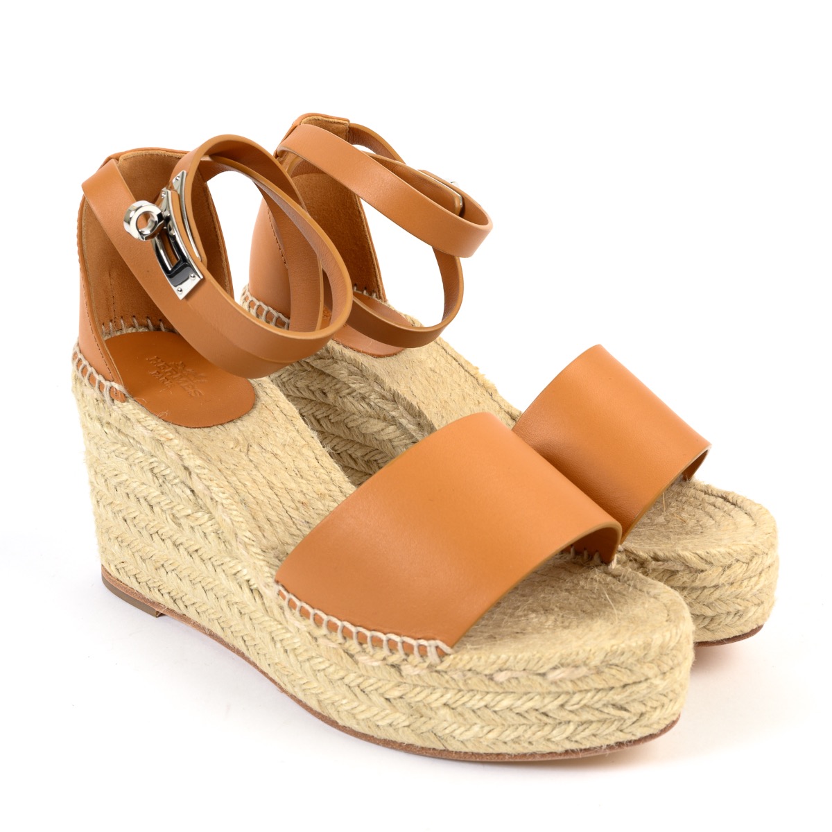 Hermes wedge top