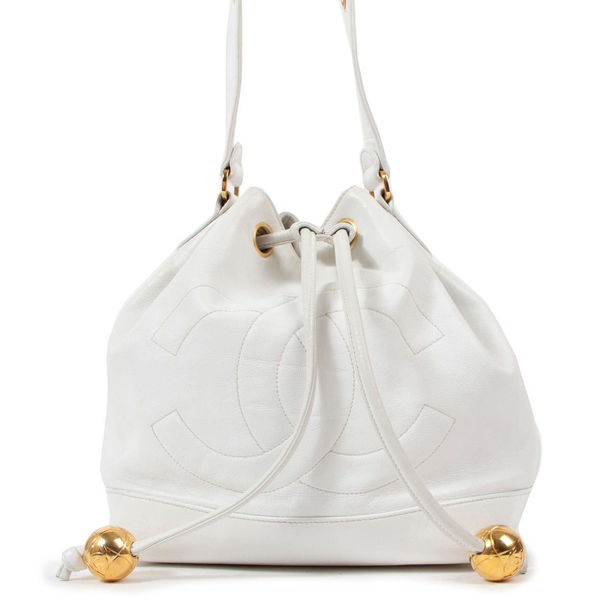 Chanel CC Small Drawstring Bucket Bag White Calfskin Aged Gold Hardwar –  Coco Approved Studio