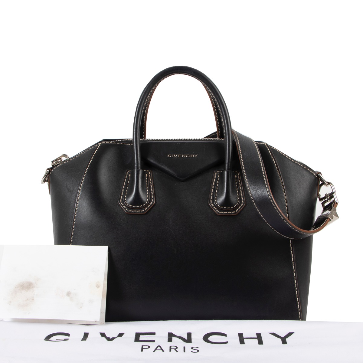 Givenchy Antigona Black Handbag Labellov Buy and Sell