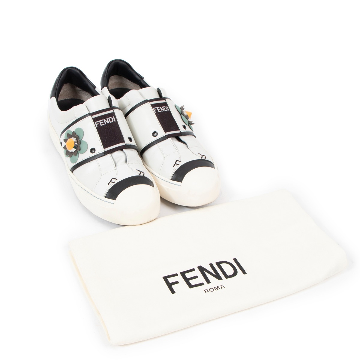 SALE！FENDI ラバーシューズ Fendi Flowerland White Leather Sneakers ○ Labellov ○ Buy