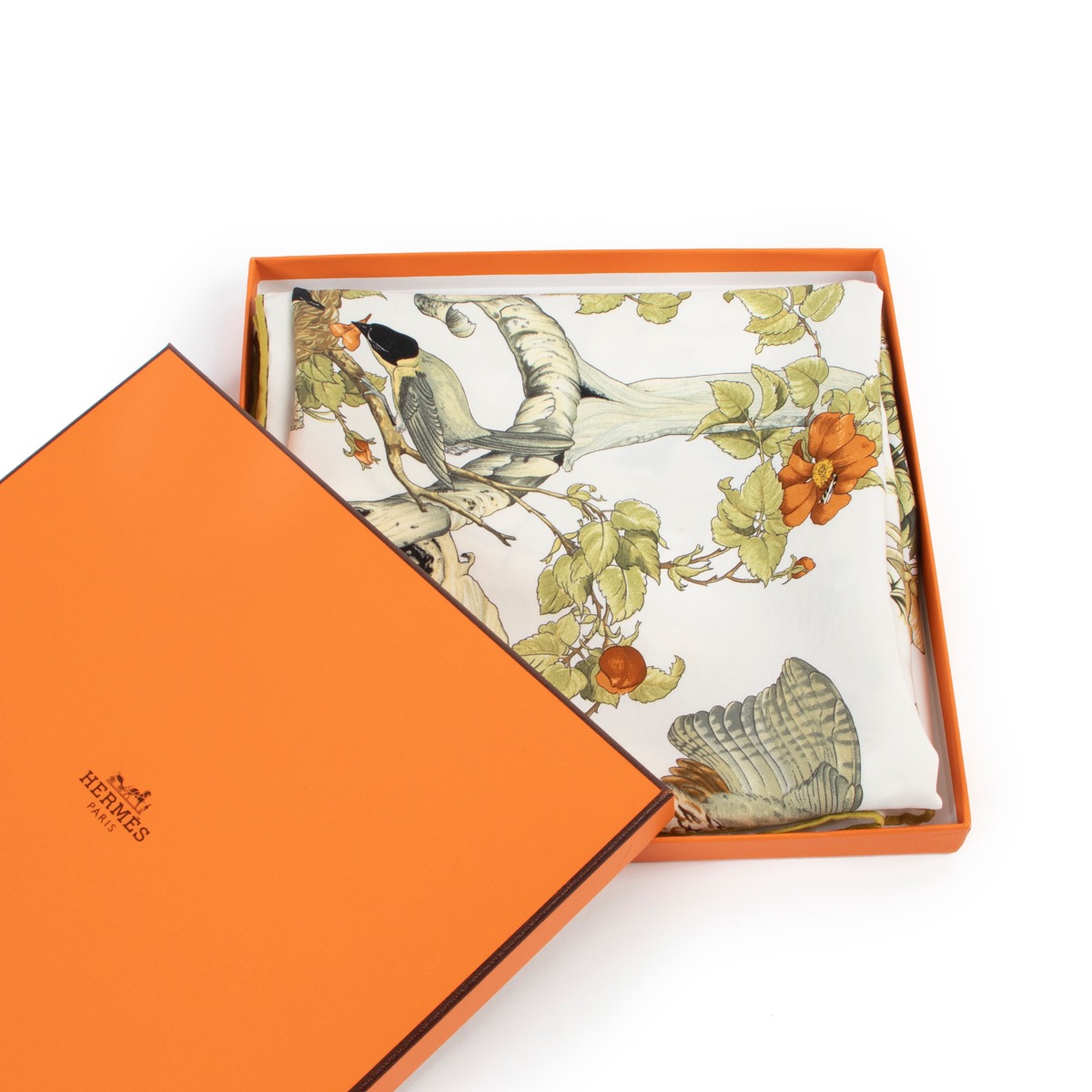 エルメス シルクスカーフ AU COEUR DES BOIS HERMES エルメス スカーフ カレ90 AU COEUR DES BOIS 森の中で