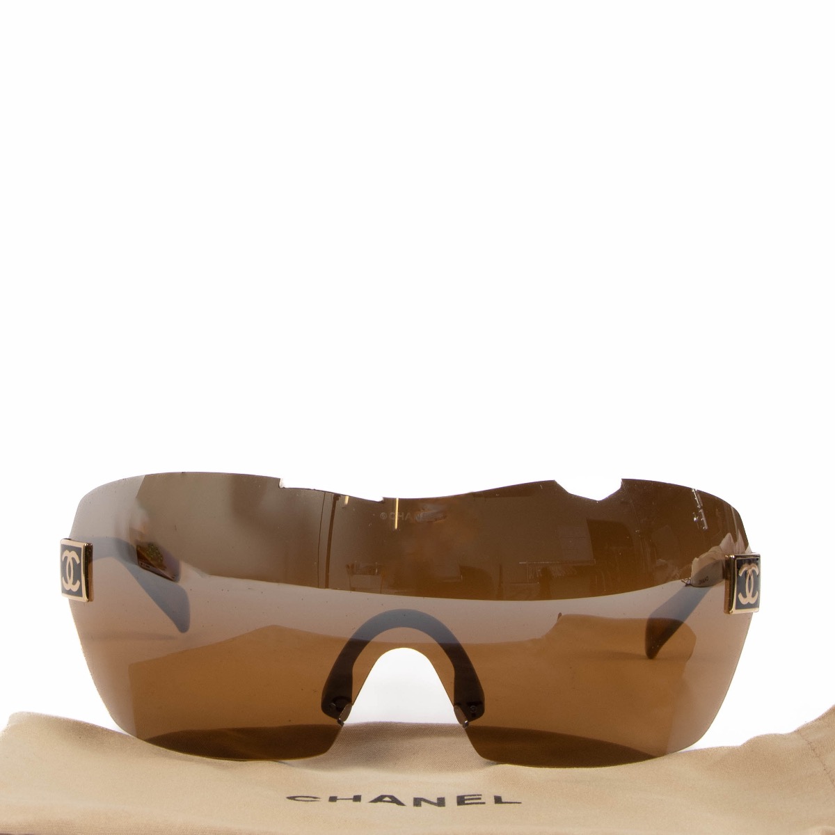 Chanel Brown 4111 Shield Sunglasses ○ Labellov ○ Buy and Sell