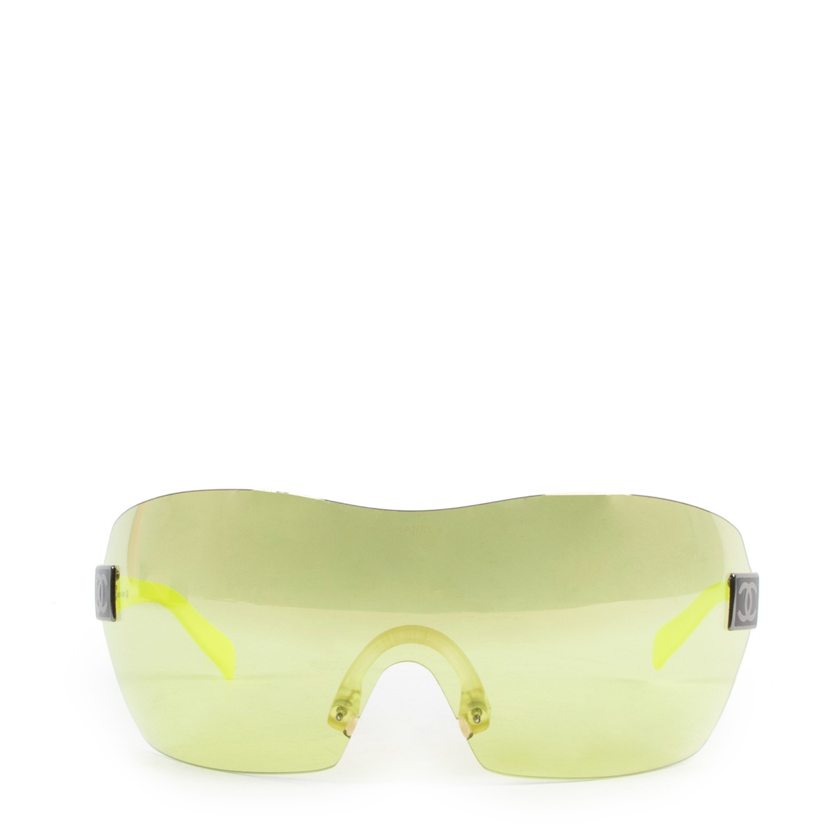 ll03044_chanel_green_sunglasse