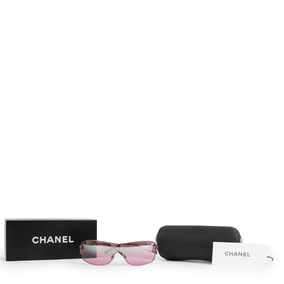 Chanel Purple Gradient Swarovski Crystal CC Logo Sunglasses ○ Labellov ○  Buy and Sell Authentic Luxury