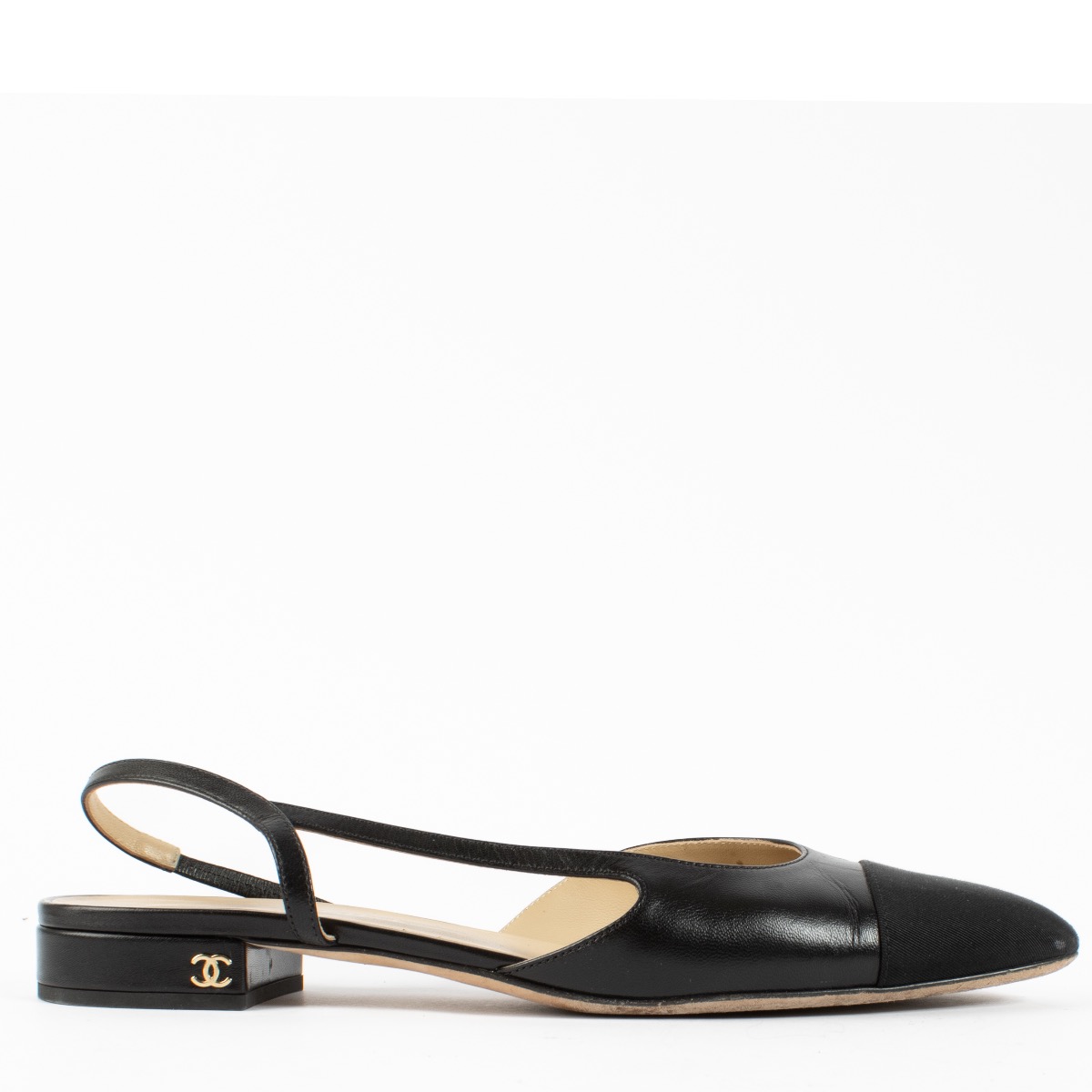 Chanel Black Slingbacks - Size 40 1/2 ○ Labellov ○ Buy and