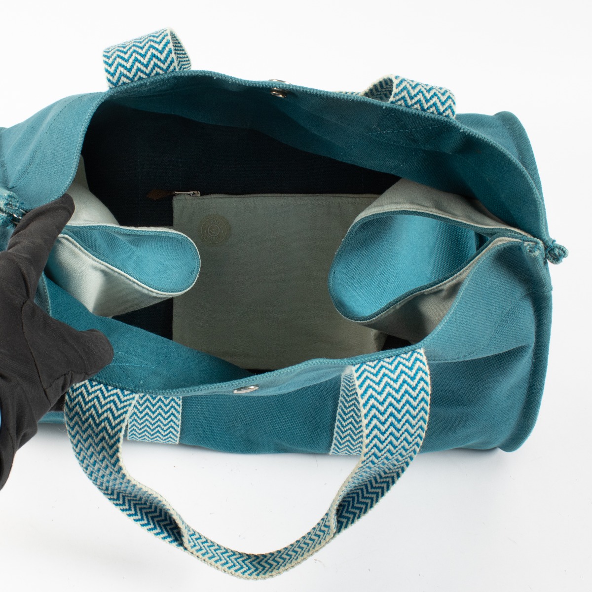 Hermès Blue Canvas Cannes MM ○ Labellov ○ Buy and Sell