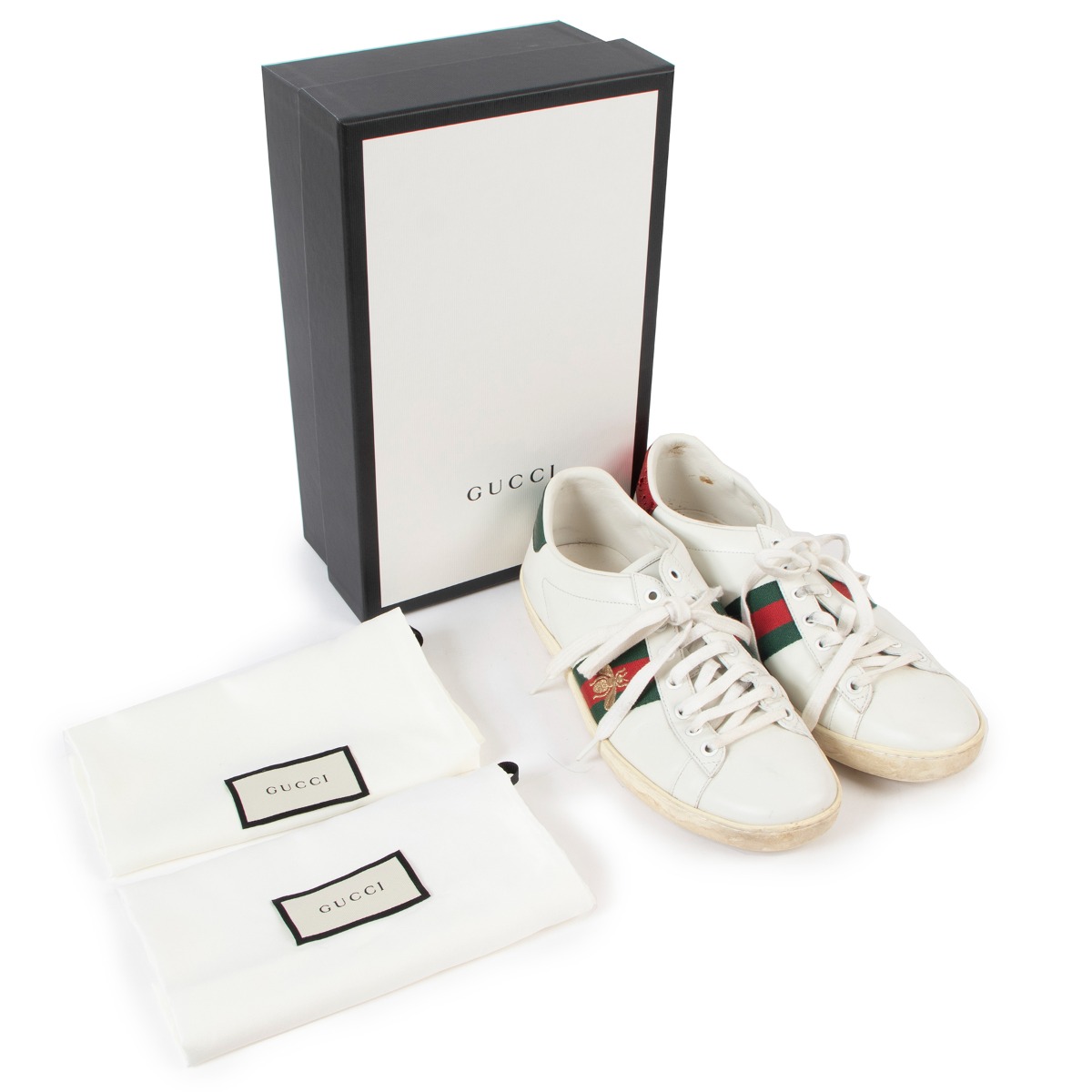 ll03164_gucci_white_sneackers_