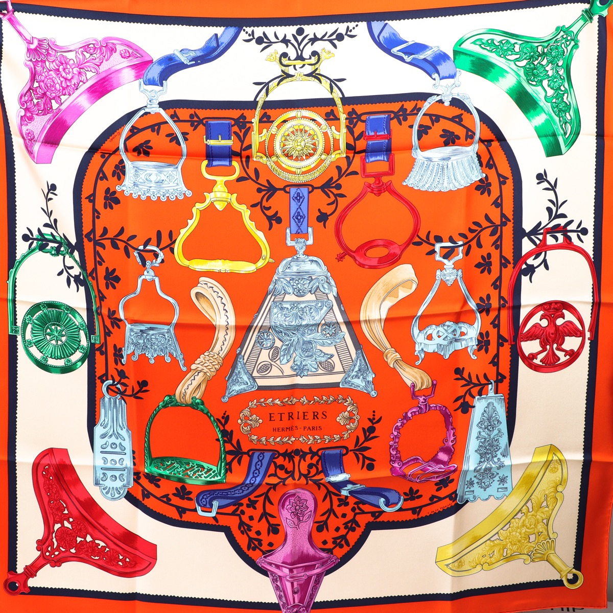 ll03164_hermes_etriers_silk_sc